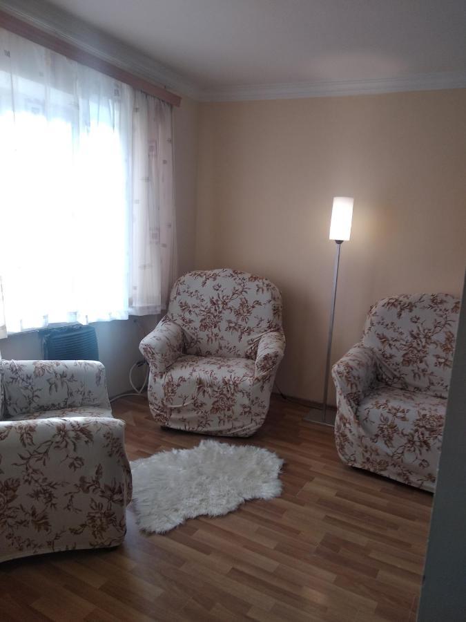 Comfort Рустави Екстериор снимка